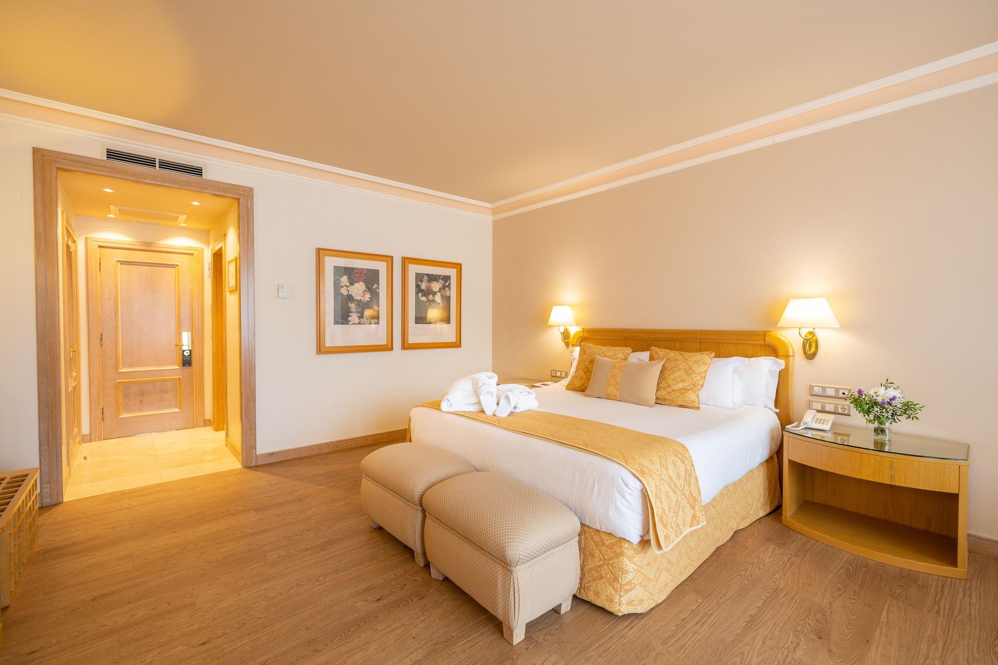 Gran Hotel Los Abetos Santiago de Compostela Exterior photo
