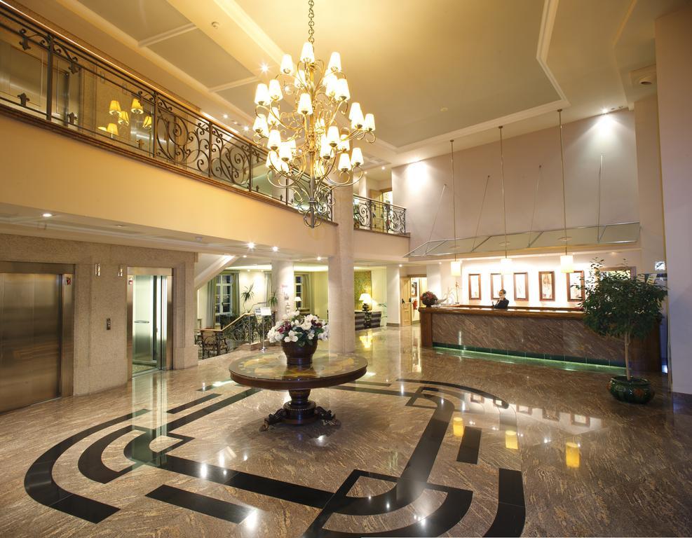 Gran Hotel Los Abetos Santiago de Compostela Exterior photo